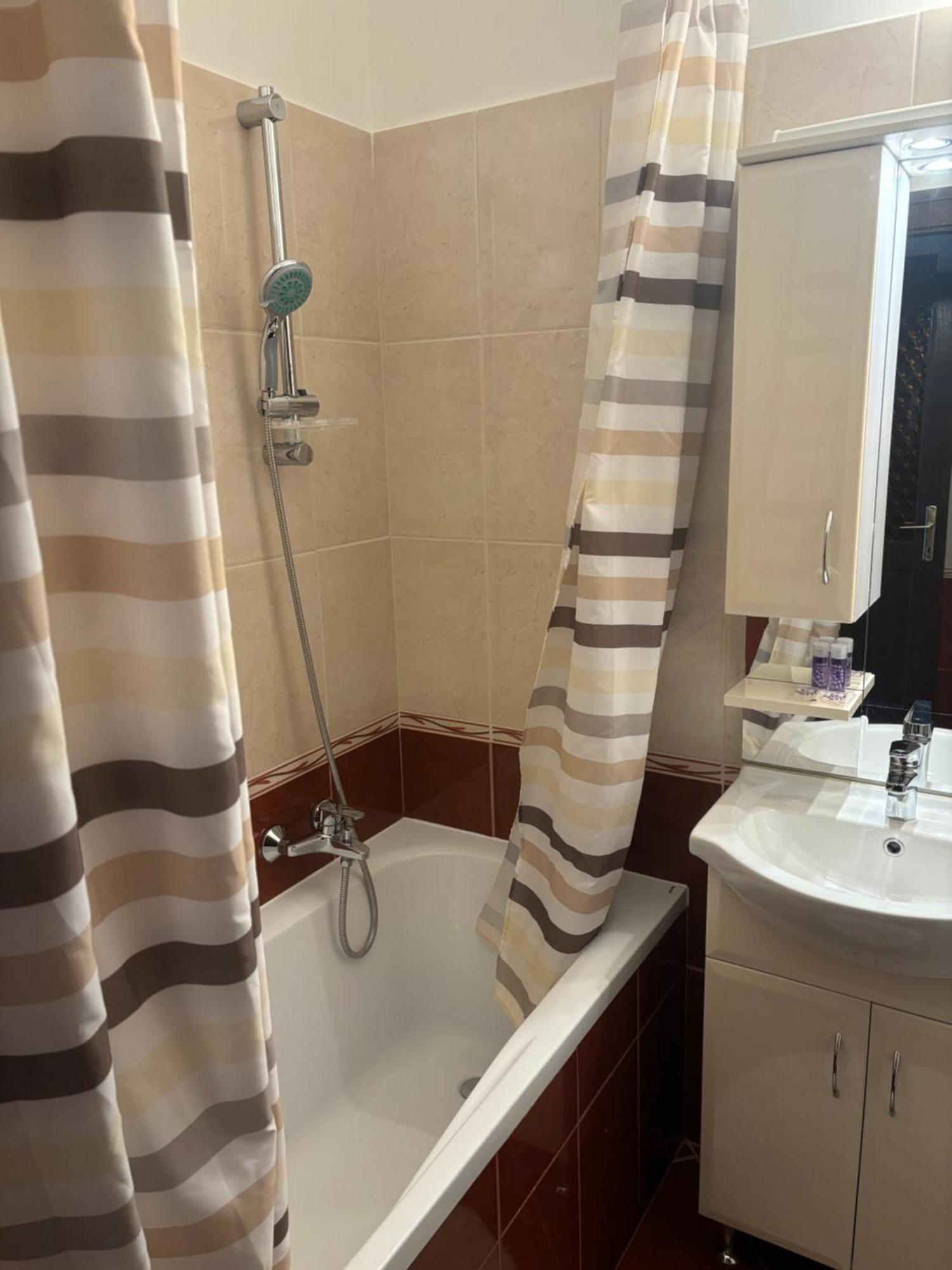 Hotel Blki Vendeghaz Tihany Esterno foto